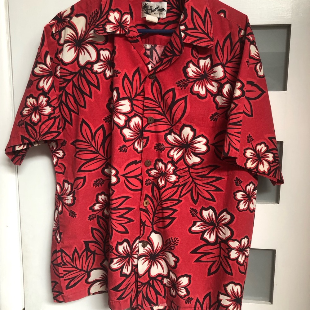 Vintage 60’s Howie Red and White Hawaiian Floral Men's Shirt